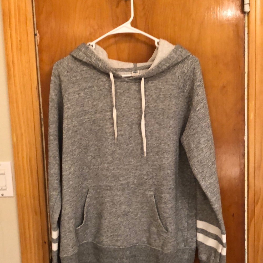 Old navy gray and white fleece hoodie